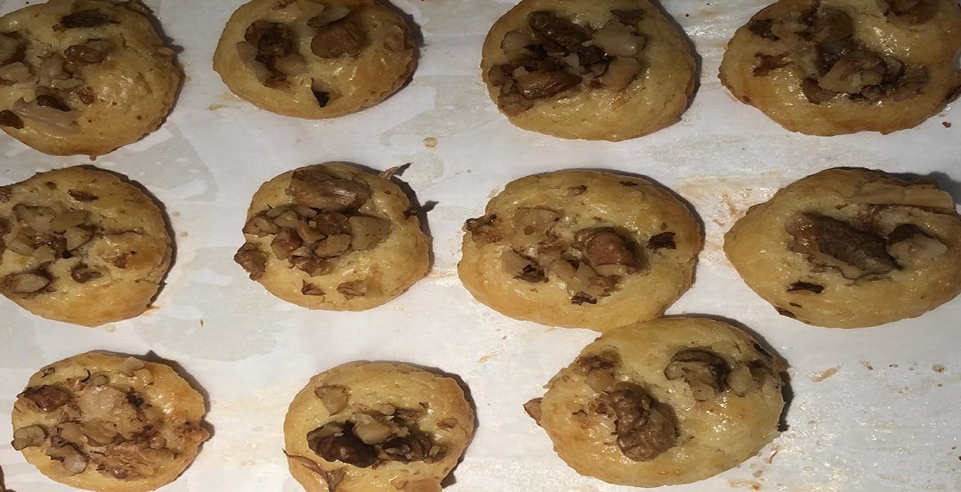 *** WALNUT COOKIES ***<br>SOFT, RICH AND YUMMY