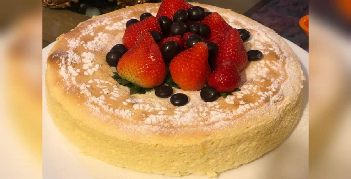 DELICIOUS JAPANESE CHEESECAKE